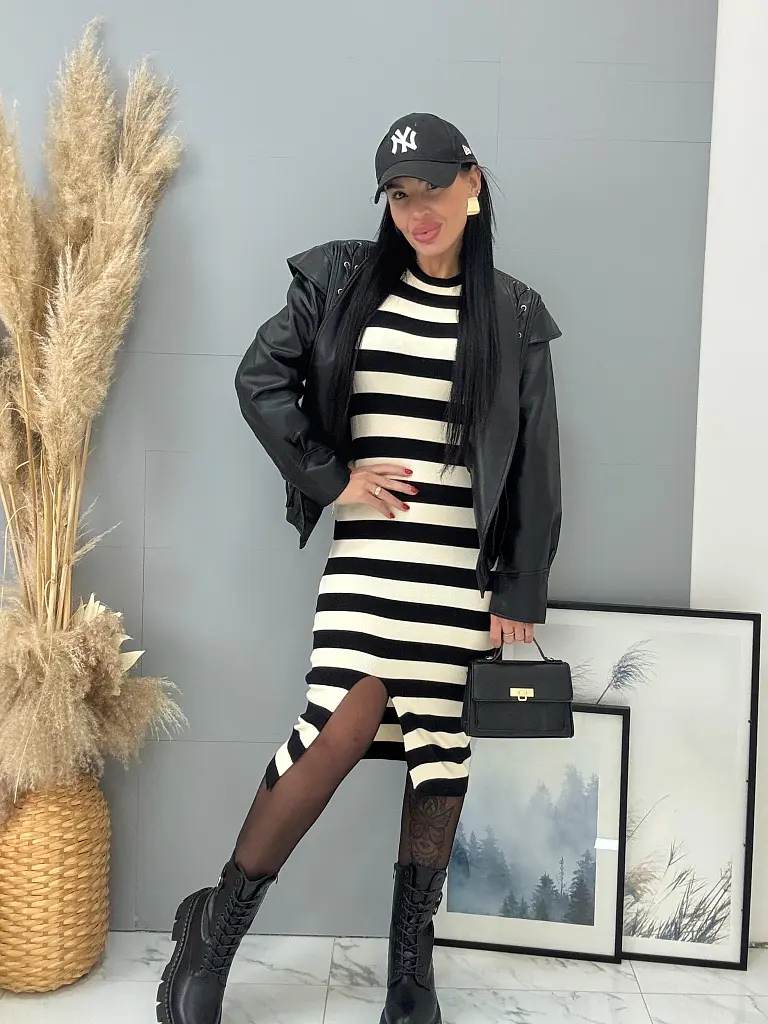 Pletené pásikavé šaty RINALI