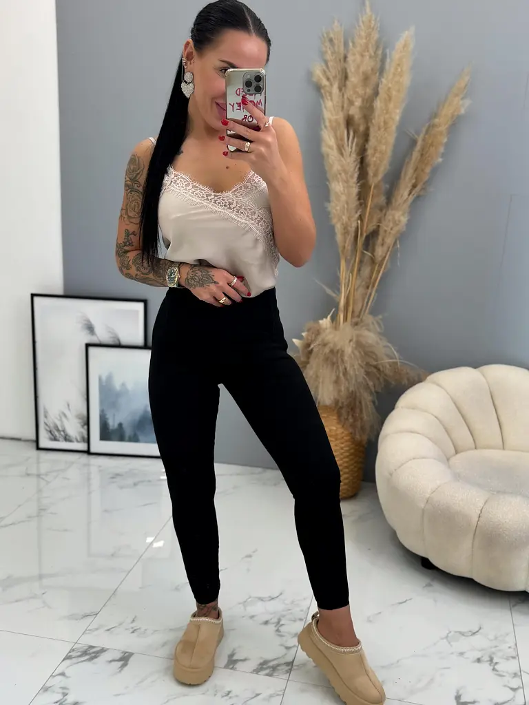 Push-up džegínsy s vysokým pásom+